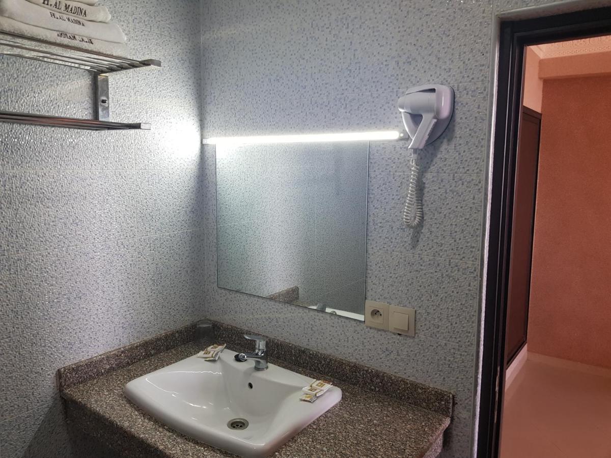 Hotel Al Madina Safi Eksteriør billede